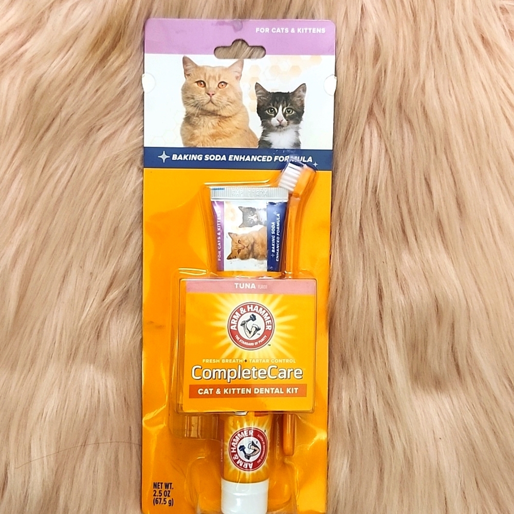 Brand New ARM & HAMMER COMPLETE CARE CAT & KITTEN DENTAL KIT